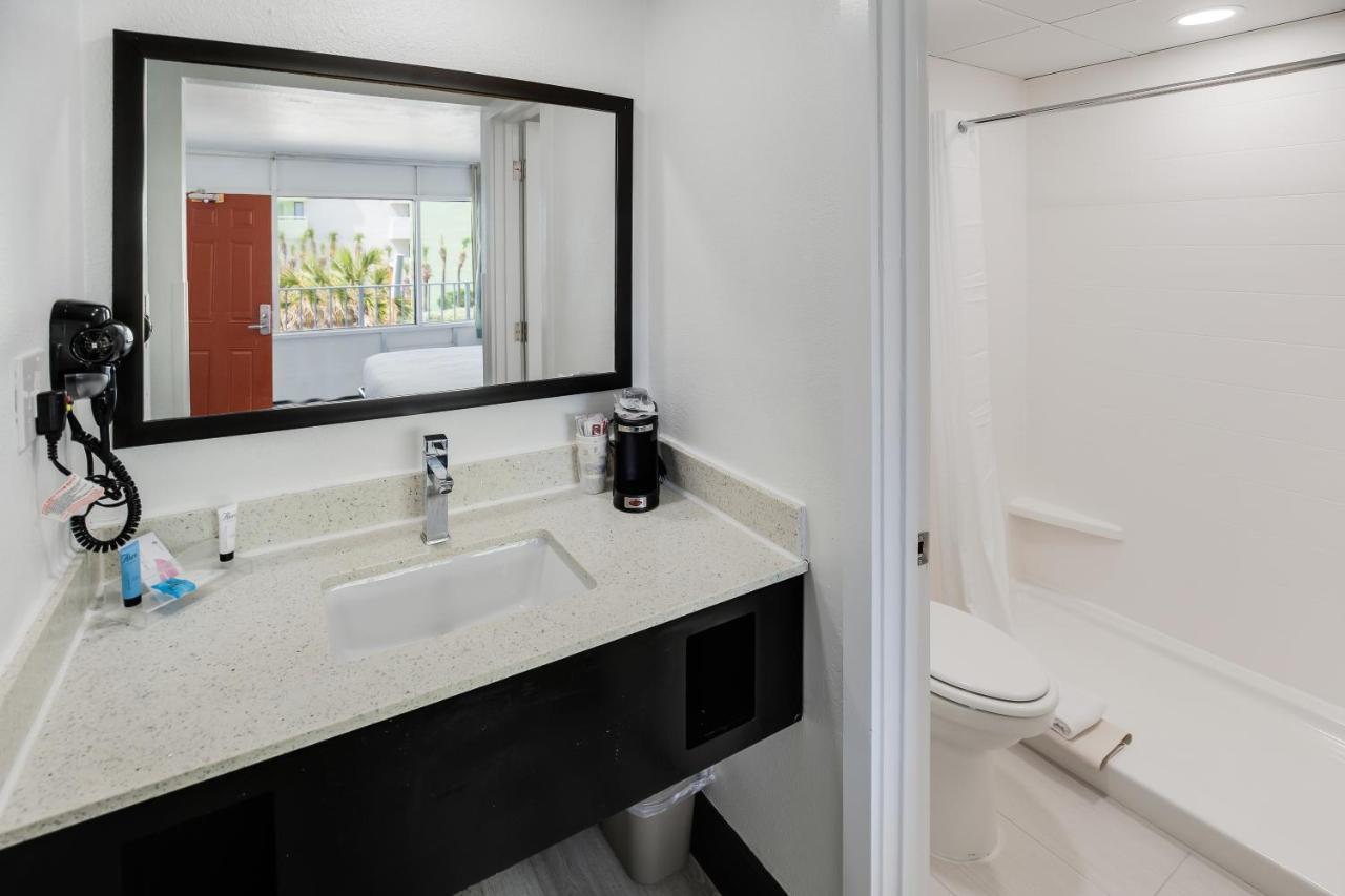 Blu Atlantic Hotel & Suites Myrtle Beach Extérieur photo