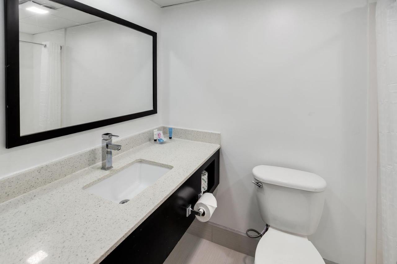 Blu Atlantic Hotel & Suites Myrtle Beach Extérieur photo