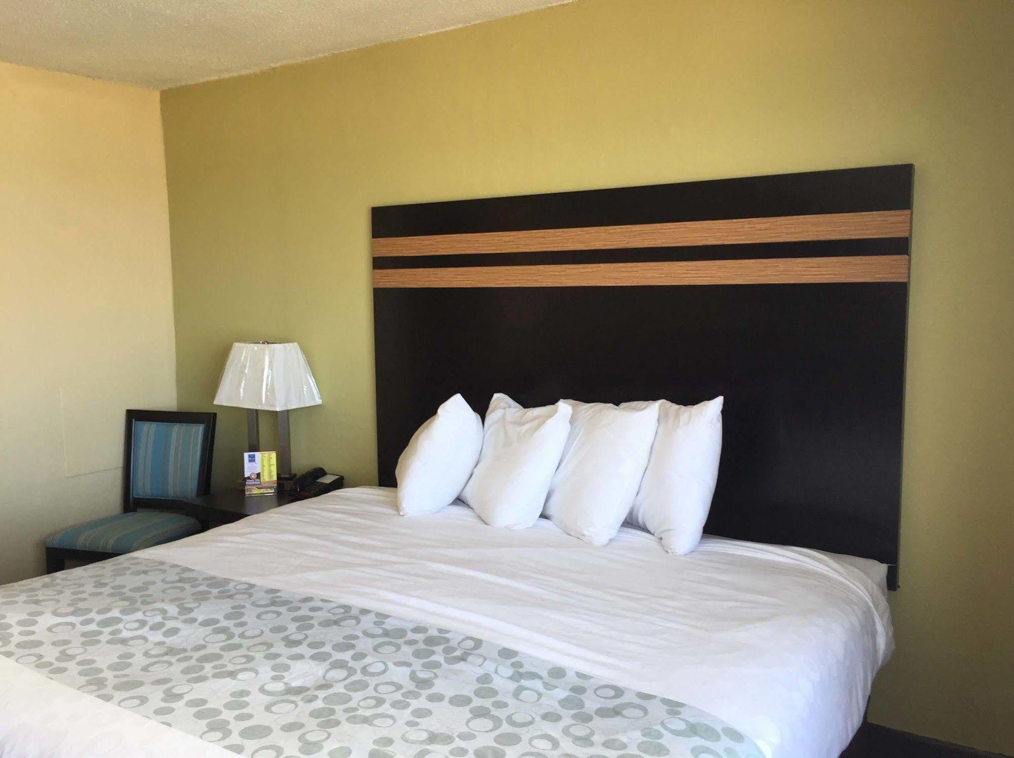 Blu Atlantic Hotel & Suites Myrtle Beach Extérieur photo